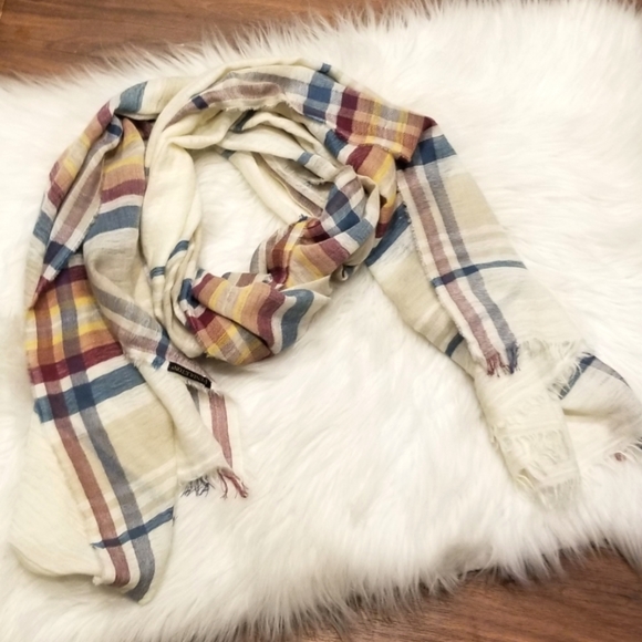 Pendleton Accessories - Pendleton Featherweight Wool Plaid Scarf Pendleton Accessories - Pendleton Featherweight Wool Plaid Scarf